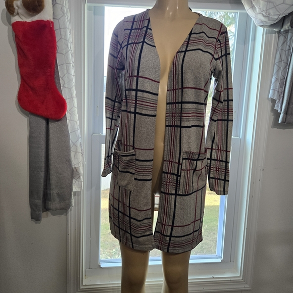 Chic Beige Plaid Open Cardigan - Picture 9 of 10